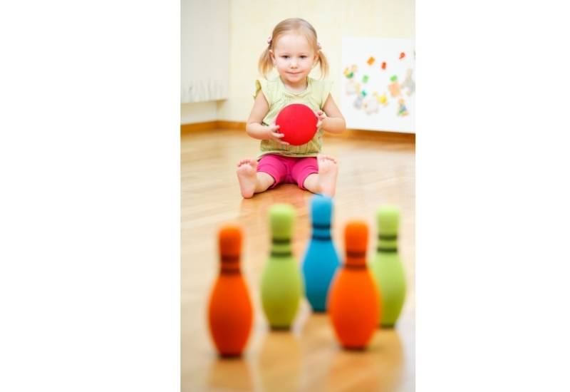 Toddler play bowling